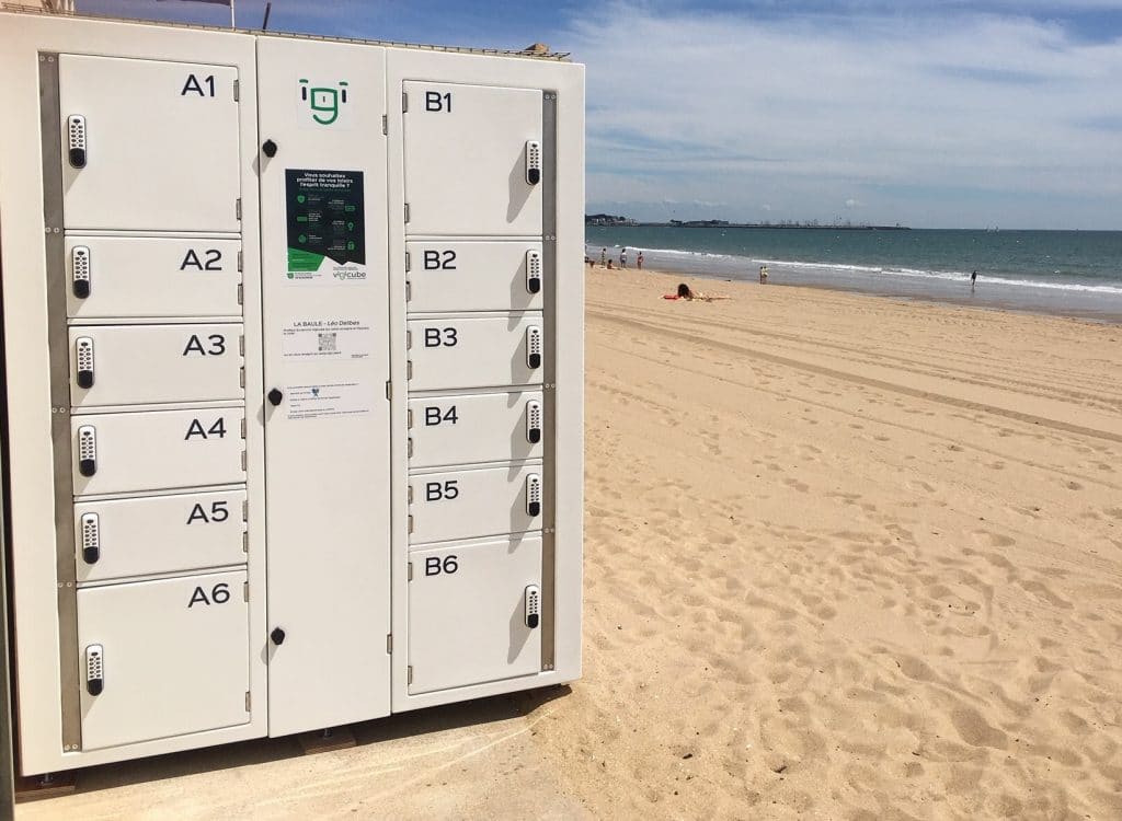Smart lockers installed in beach resort with Digital Combination Locks (3781)
